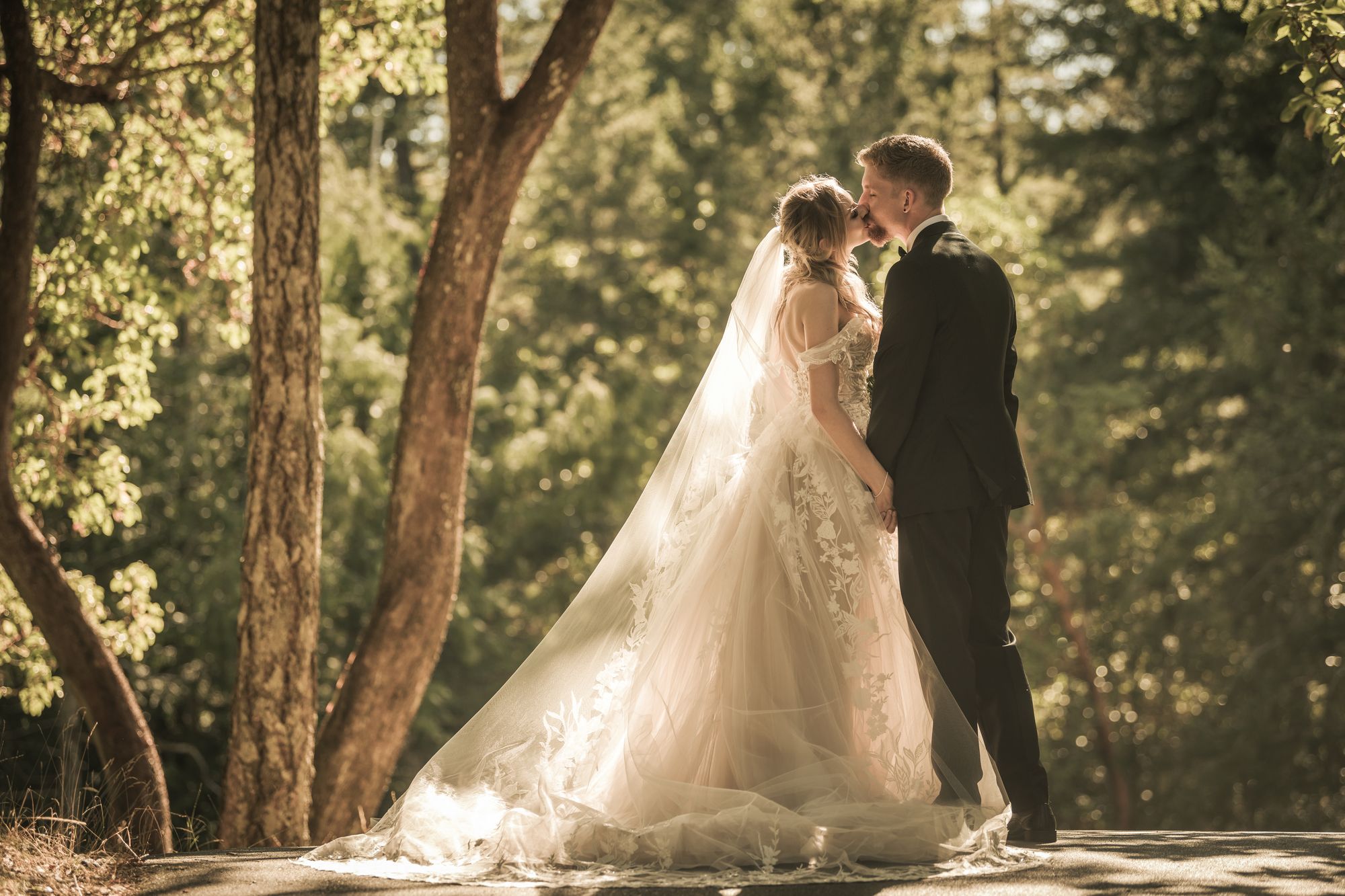 Wedding first dance romantic